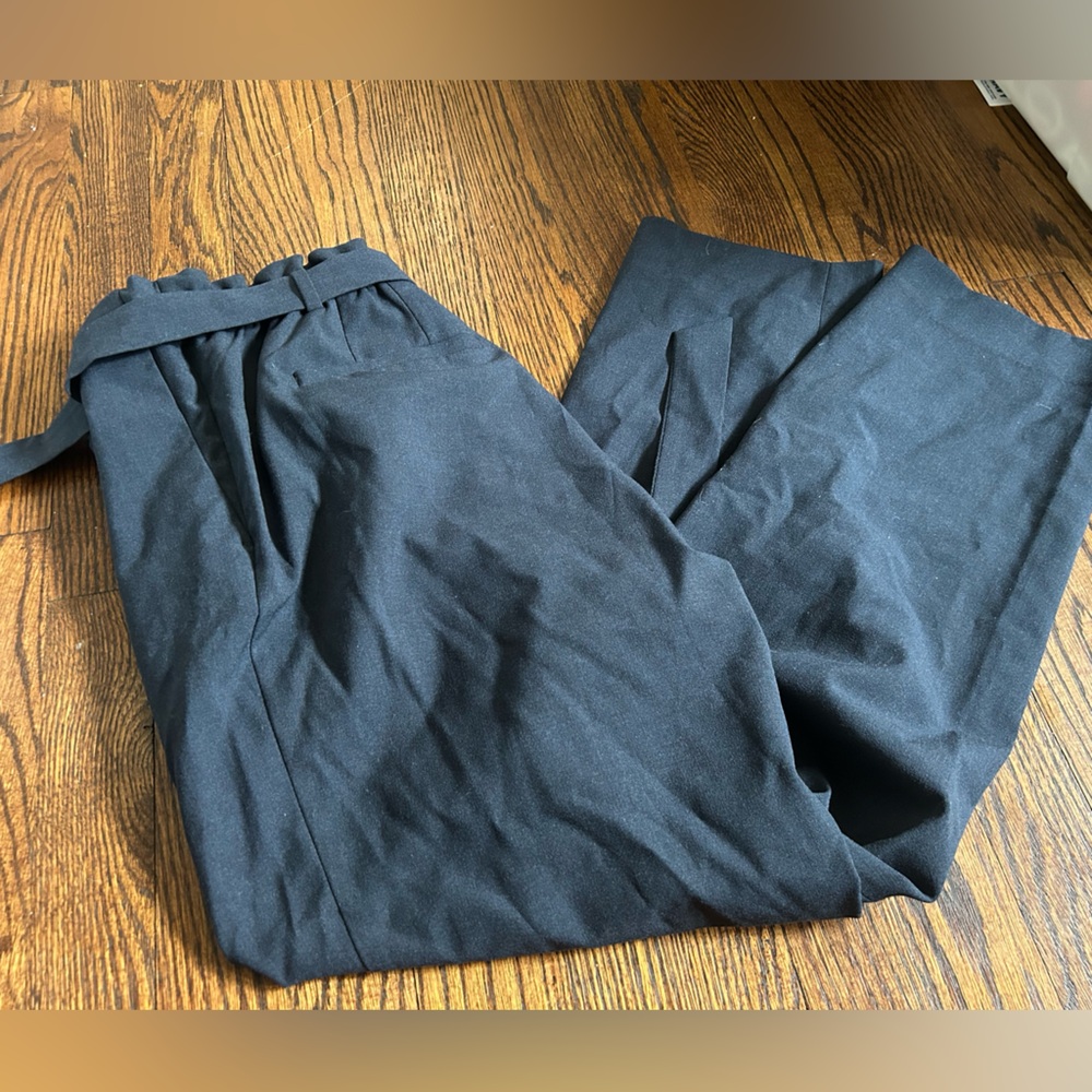 Loft paper bag belted navy capri dress pants size medium-nwt